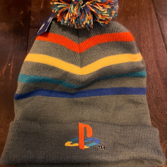 New with tag PlayStation beanie hat street game - Picture 1 of 5